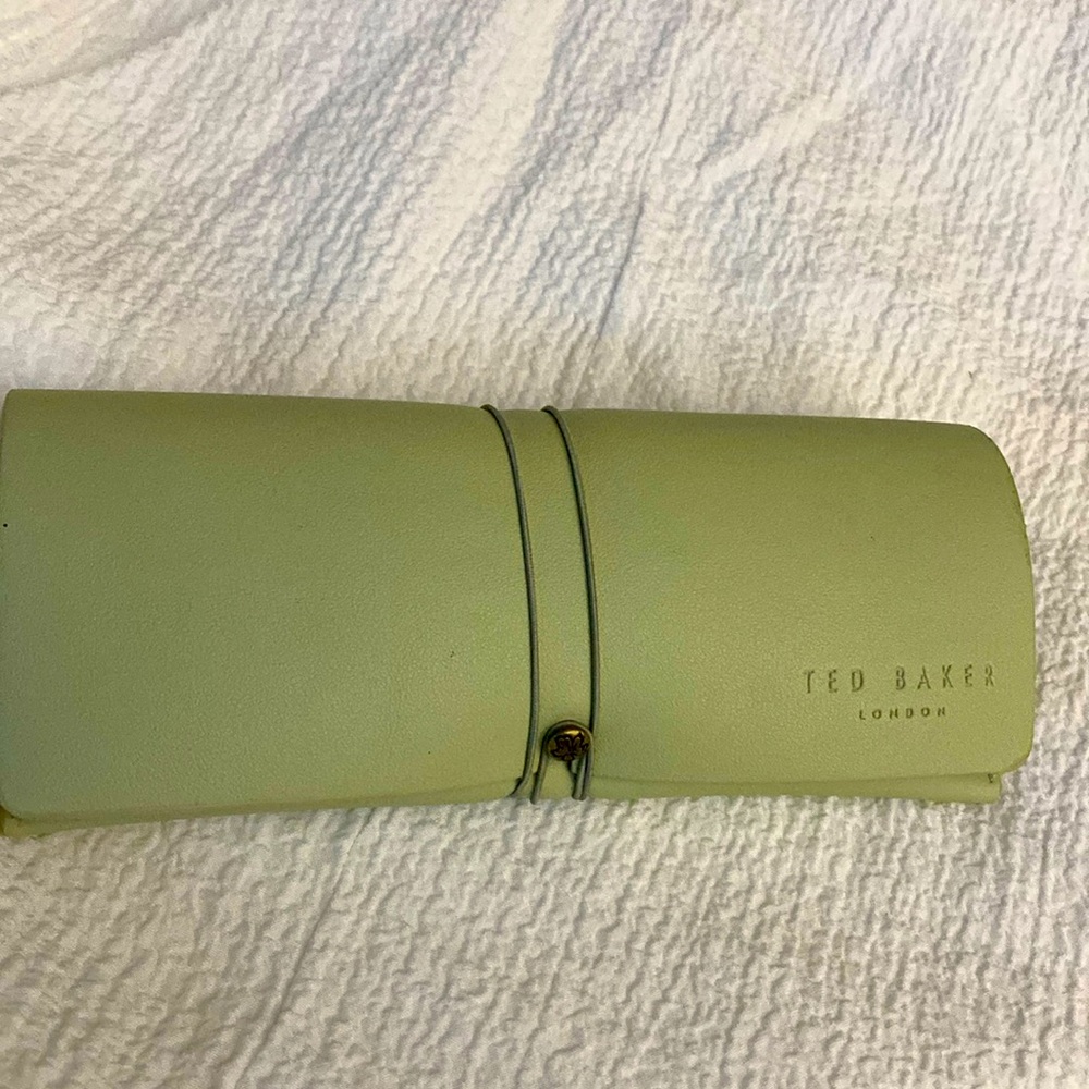Ted Baker London-light green / Soft Eyeglass Case Holder